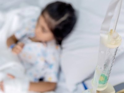 Qırğızıstanda məktəbdə 58 nəfər şaurmadan zəhərlənib