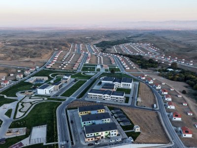 Cəbrayıl rayonunun Horovlu kəndində yeni məktəb və bağça inşa edilib