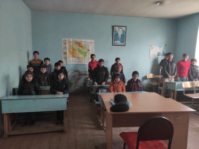 Yardımlıdakı məktəbin uçuq binası ilə bağlı AÇIQLAMA 