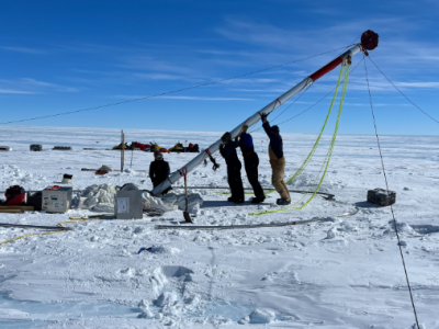 Alimlər Antarktidada 6 milyon illik buz təbəqəsi aşkar ediblər - FOTO