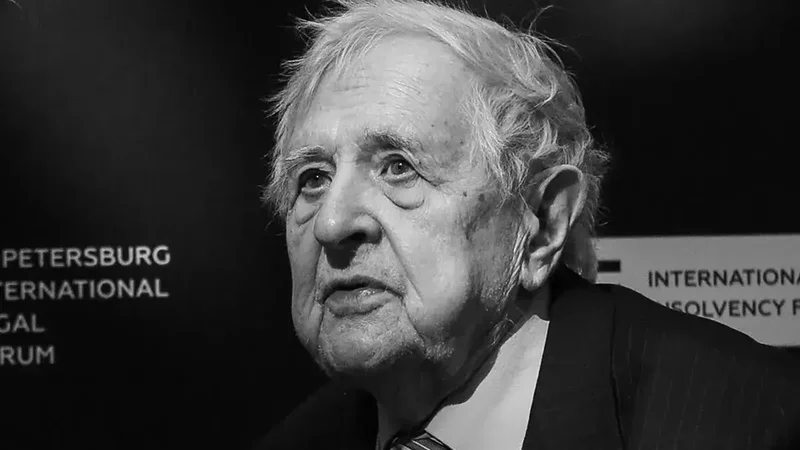 Putinin müəllimi Yuri Tolstoy öldü