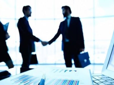 Dövlət qulluqçuları üçün təlim keçirilib