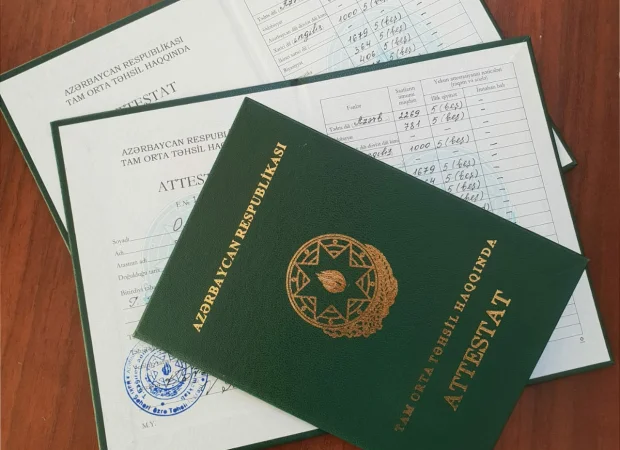 Attestatla qəbul gəncləri çətinliyə salır - ekspert xəbərdarlıq EDİR