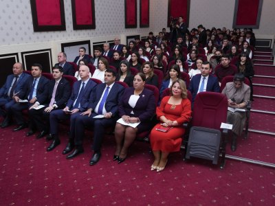 Naxçıvanda ilk qızlar məktəbinin yaradıcısına həsr olunmuş konfrans keçirilib
