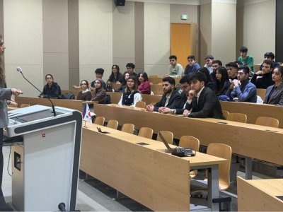 Koreyada təhsil alan BMU-İNHA İDP tələbələri ilə görüş keçirilib