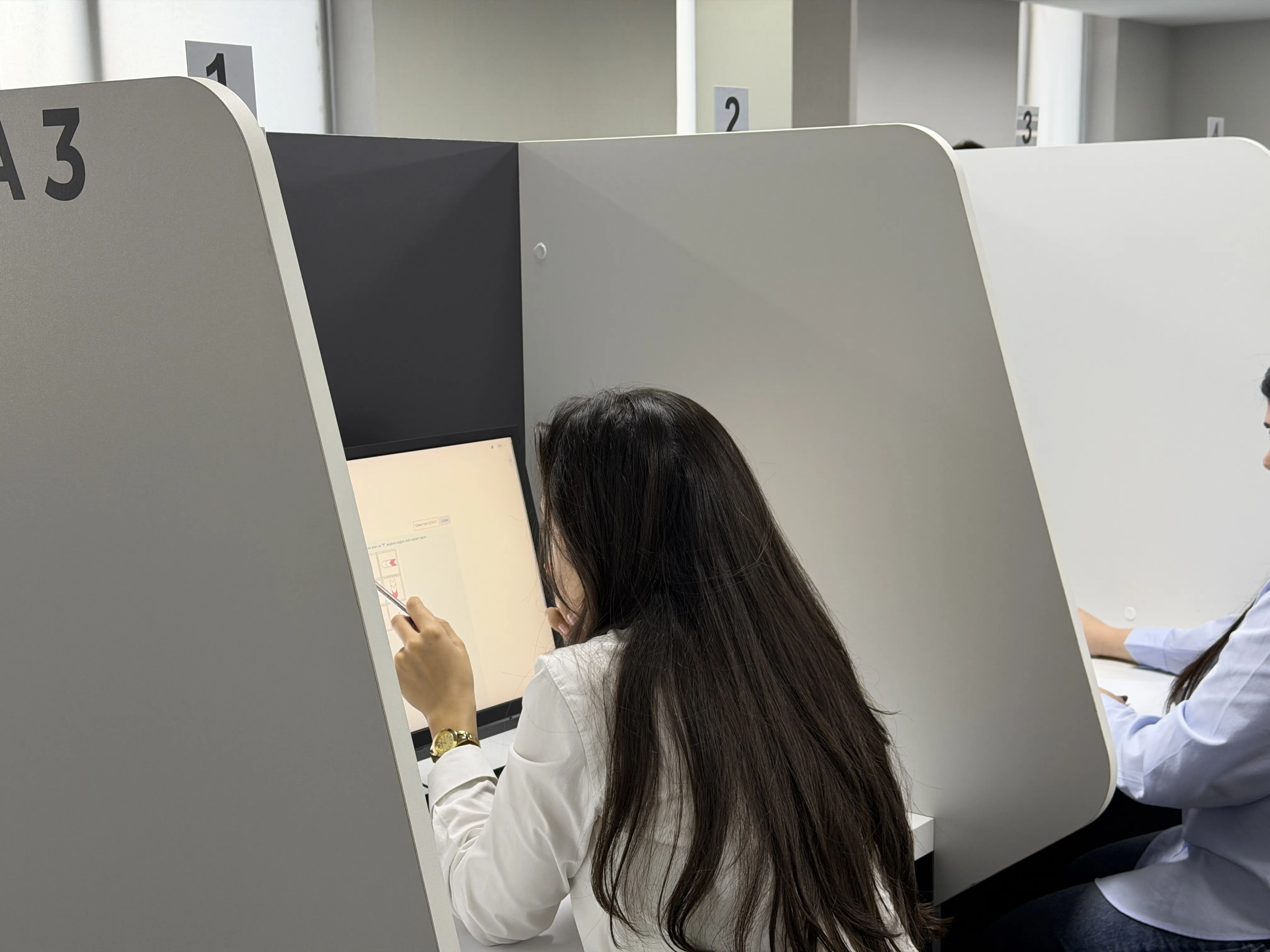 Zal nəzarətçisi sertifikatı əldə etmək üçün imtahanlar yekunlaşır