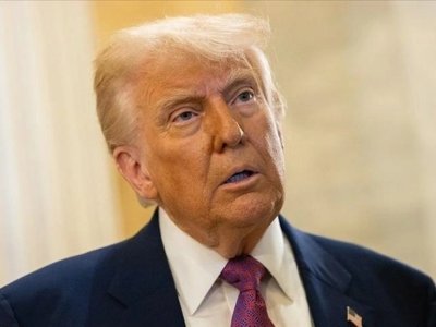 Tramp uşaqlara peyvəndlərlə bağlı 72 iynə vurulmasına qarşı çıxıb