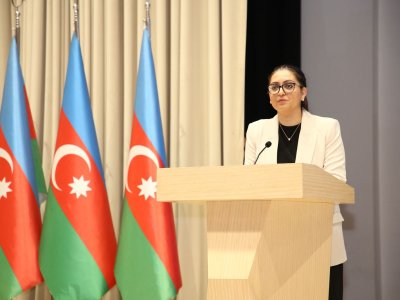 "Bakı məktəblərində artıq kağız jurnallardan istifadə olunmur"