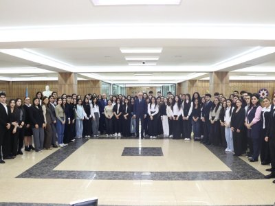 Nazir müavini Firudin Qurbanov BSU-nun tələbələri ilə görüş keçirib