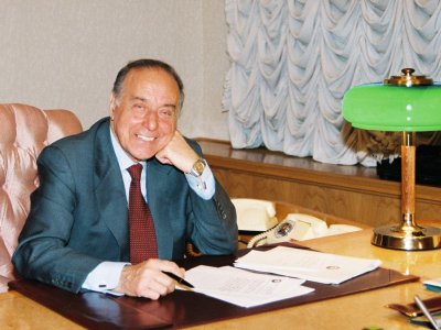 Ulu öndərin TƏHSİL YOLU...