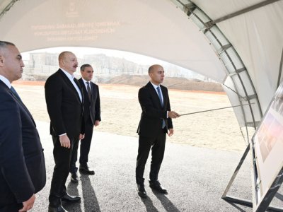Prezident&nbsp;Qarabağ Universitetinin yeni binasının təməlini qoyub