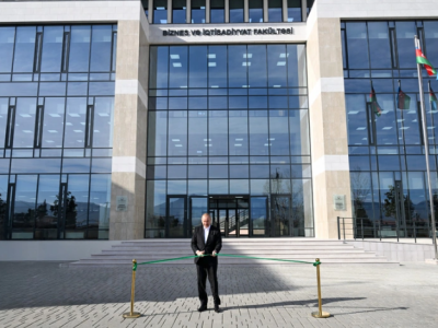 Qarabağ Universitetinin&nbsp;Biznes və iqtisadiyyat fakültəsi AÇILDI