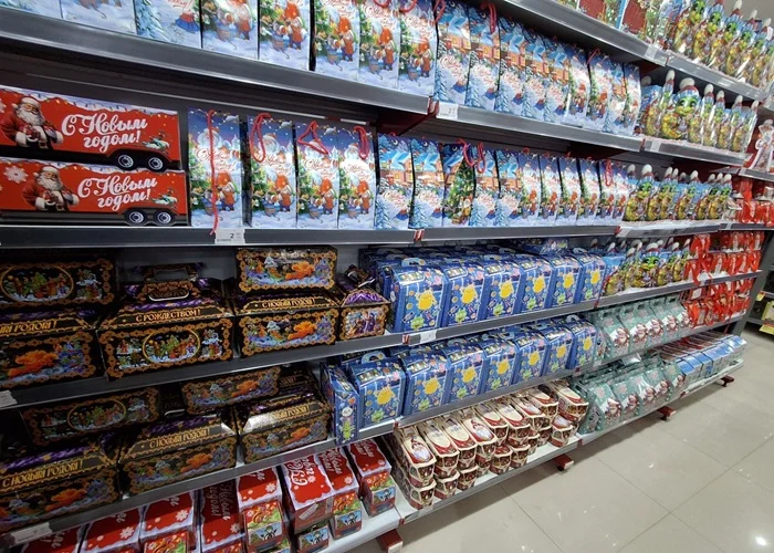 Yeni ilin olmazsa olmazı: Hədiyyə paketləri uşaqlar üçün niyə zərərlidir?