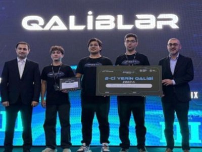 UNEC tələbələri hakatonlarda ardıcıl qələbələr qazanıblar