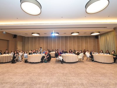 Bloger və influenserlərlə açıq dialoq formatında görüş keçirilib