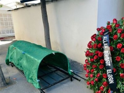 Bakıda ibtidai sinif müəllimi vəfat etdi - FOTO