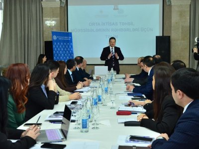 Kollec rəhbərləri üçün təlimlərə başlanılıb