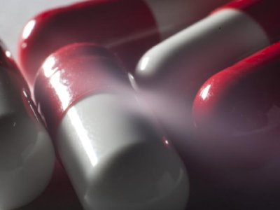 Antibiotik müqavimətinə qarşı sintetik viruslar hazırlandı
