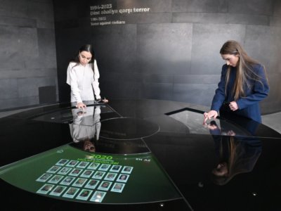 Leyla və Alena Əliyeva Gəncə Memorial Kompleksində&nbsp;