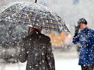 Azərbaycanda yağış və qar yağır