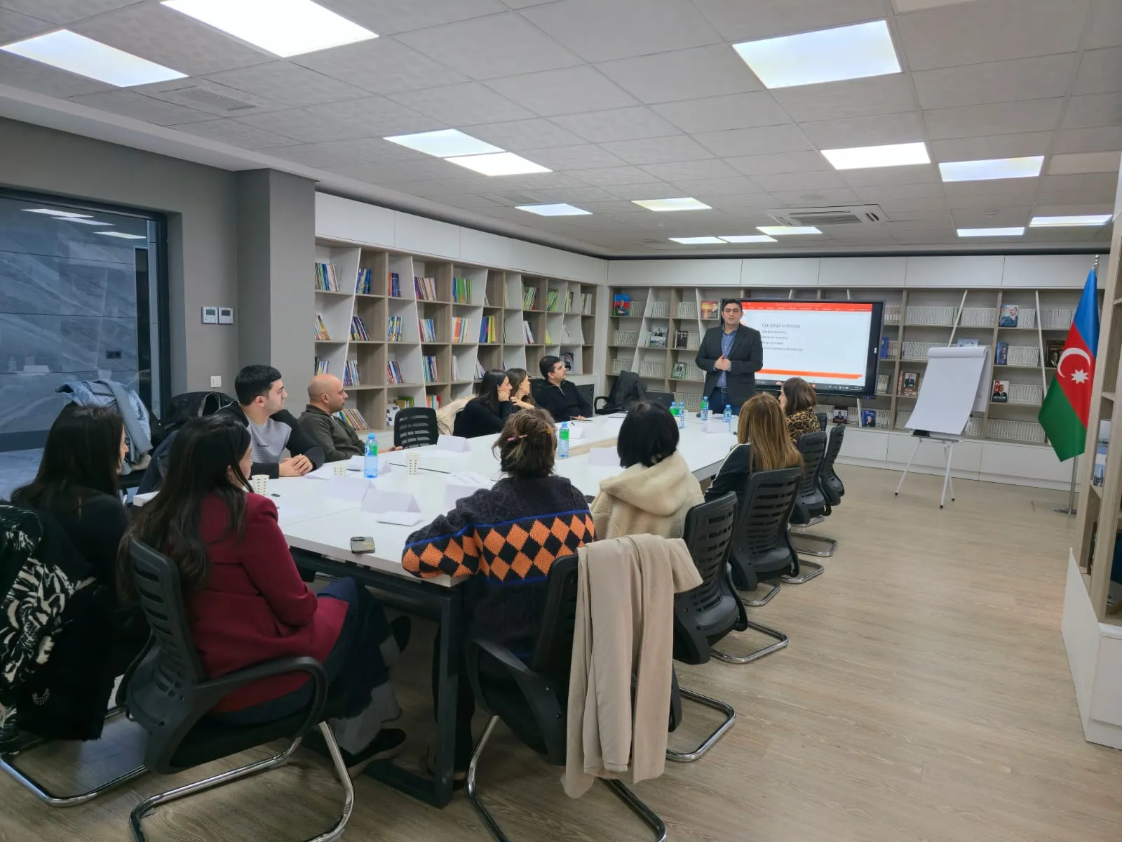 DİM-də təlim: &ldquo;Ünsiyyət bacarıqlarının inkişafı&rdquo;