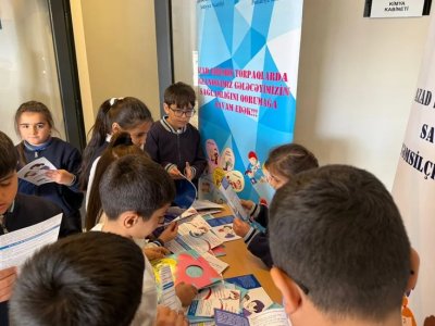 Səhiyyə Nazirliyi&nbsp;uşaqlar üçün tibbi aksiya keçirib