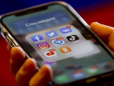 rnBu ölkədə uşaqların sosial mediadan istifadəsinə məhdudiyyət tətbiq olunacaqrn