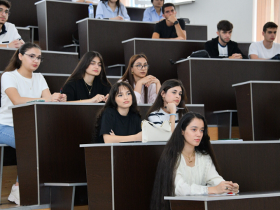 Bəzi ixtisaslar universitetlərdən alınıb institutlara köçürülməlidir - TƏKLİF