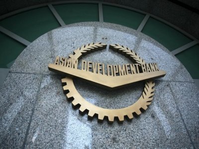 ADB azərbaycanlı tələbələri təcrübə proqramına dəvət edir