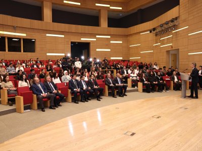 Dövlət Proqramı məzunları üçün karyera sərgisi keçirilib