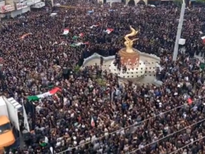 İranda 168 şagirdin dəfn mərasimi keçirilir