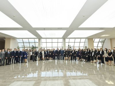 Nazir yeni təyin olunan məktəb direktorları ilə görüşüb