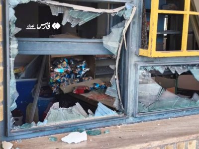 Daha iki&nbsp;məktəbə raket atılıb - FOTOLAR