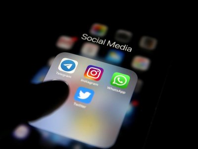 İndoneziyada yeniyetmələrə sosial media qadağası