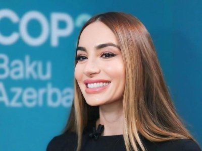 Arzu Əliyeva Bakı Ali Neft Məktəbində olub