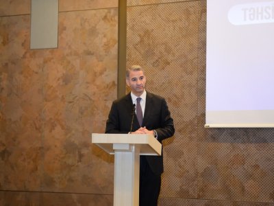 &ldquo;On minlərlə gənc xaricdə təhsil alıb ölkənin inkişafına töhfə verib&rdquo;