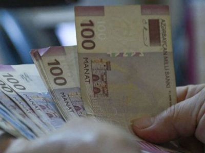 Bu müəllimlər maaşlarından əlavə 500 manat ALACAQ