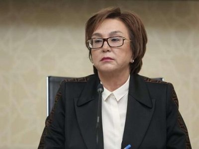 Bir fakt göstərsinlər ki, suallar dərsliyə uyğun deyil -&nbsp;Məleykə Abbaszadə