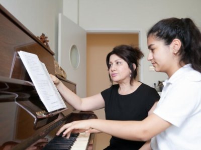 Musiqi müəllimlərinin 77 %-i orta ixtisas təhsillidir