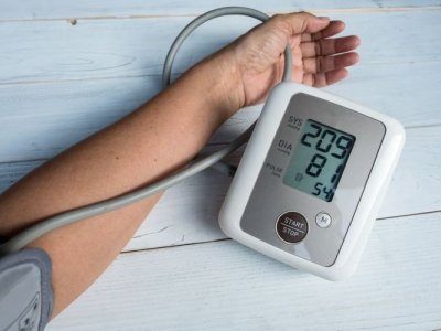 Yüksək təzyiq xəstələrinin 27%-ində gizli problem aşkarlandı