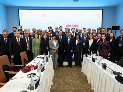 Qazaxıstan və Azərbaycan ali məktəblərinin II Rektorlar Forumu keçirilib