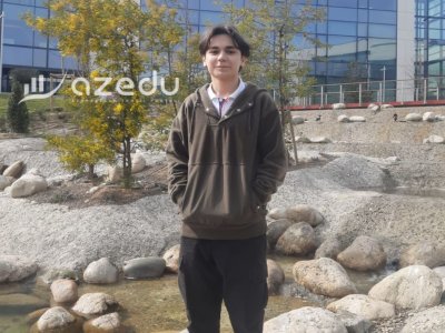 İngiltərədə nüfuzlu&nbsp;universitetə qəbul olan şagird: &ldquo;Dostlarımla çalışıb nəticə qazandıq&rdquo;