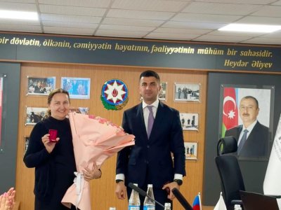 MÜTDA-nın&nbsp;direktor müavini&nbsp;döş nişanı ilə mükafatlandırılıb
