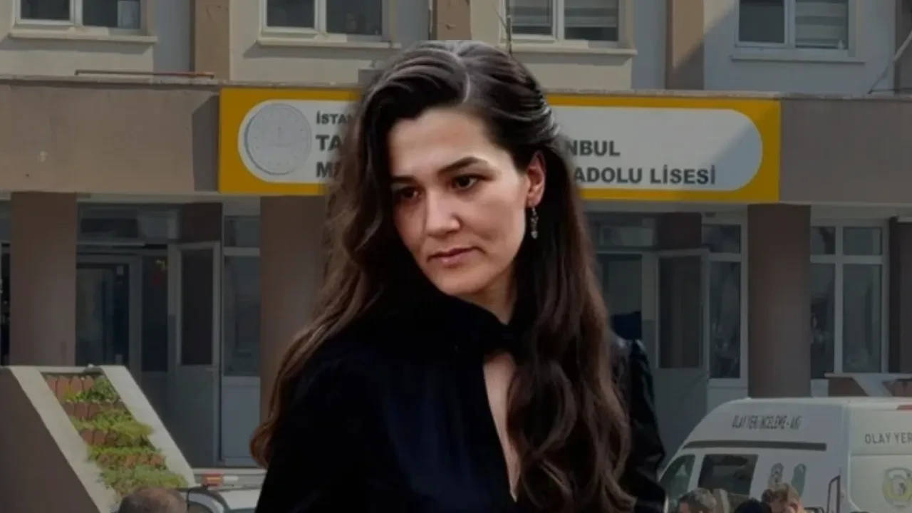 Müəllimini qətlə yetirən şagirdə 126 ilə qədər həbs istənilib&nbsp;