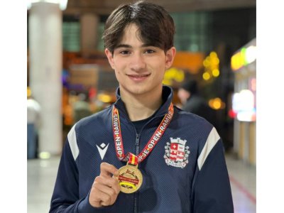 17 yaşlı azərbaycanlı Şimali Makedoniyada qızıl medal qazanıb