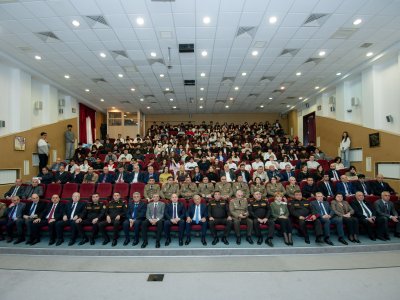 BMU-da gənclərin fövqəladə hallarda roluna həsr olunan tədbir keçirilib