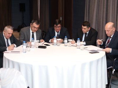 Ali təhsil müəssisələrinin prorektorları üçün təlimlərə başlanılıb