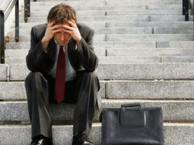 Diplomlu, amma işsiz:&nbsp;&ldquo;İşəgötürənlər təhsilə yox, bacarığa&nbsp;baxır&rdquo;