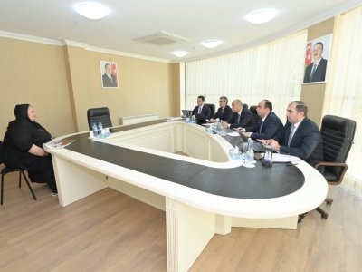 Elm və təhsil naziri Qusarda vətəndaşları qəbul edib