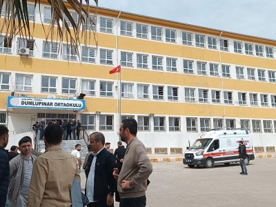 Türkiyənin daha bir məktəbində insident:&nbsp;müəllimə hücum edilib